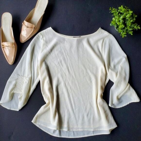 šVinceĀ Camutoā
Whiteāblouse - Picture 1 of 8